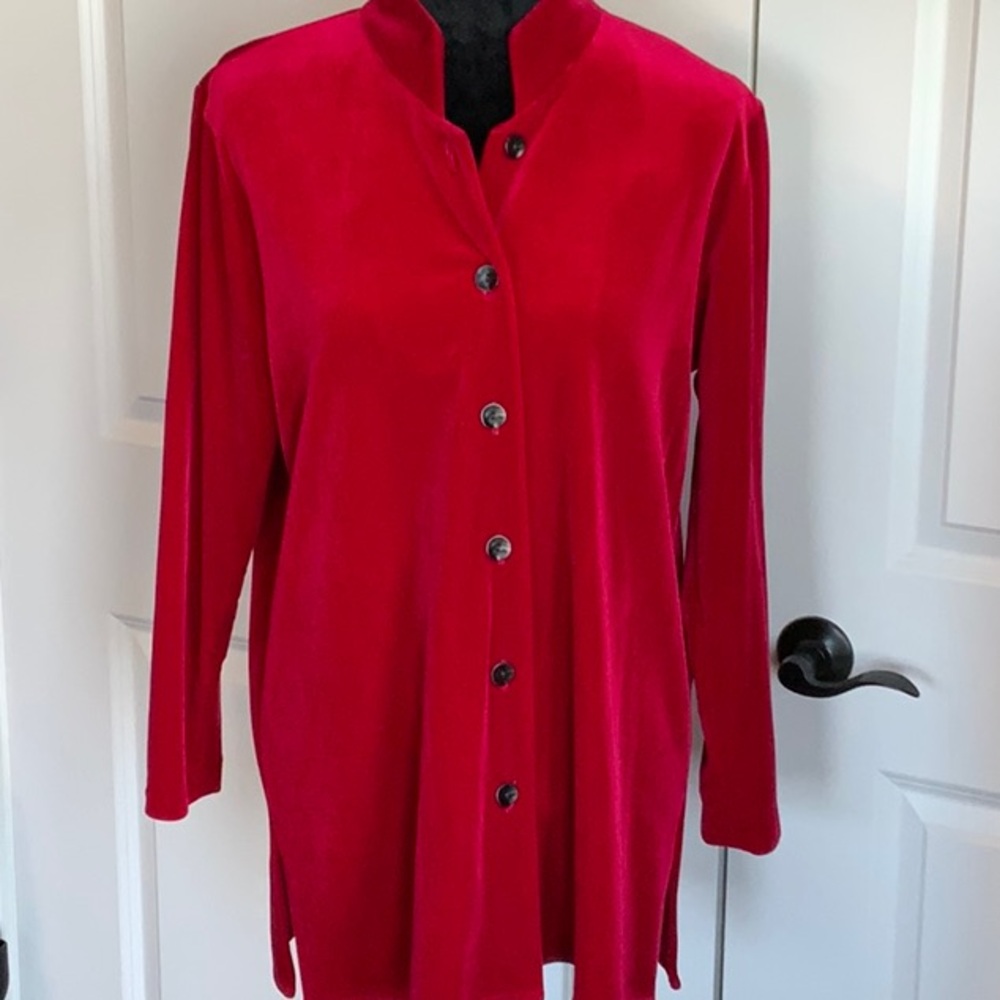 Elegant Red Velvet Button-Up Women's Top/Jacket